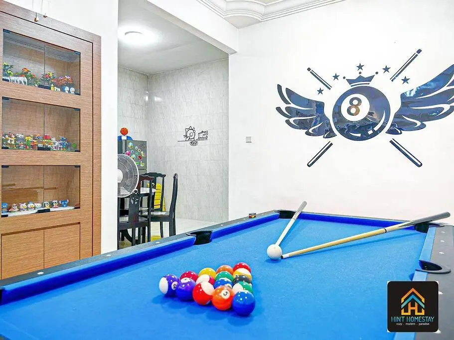 Holiday home Pool,Tvbox,Landed,5 Min Aeon,Bukit Indah,Legoland Villa Johor Bahru Malaysia